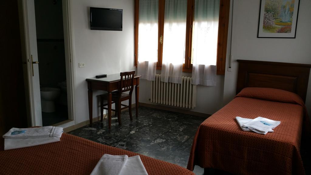 Albergo Sonia Florence Exterior photo
